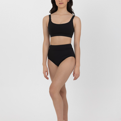 Studio 7 Performance Briefs Adults
